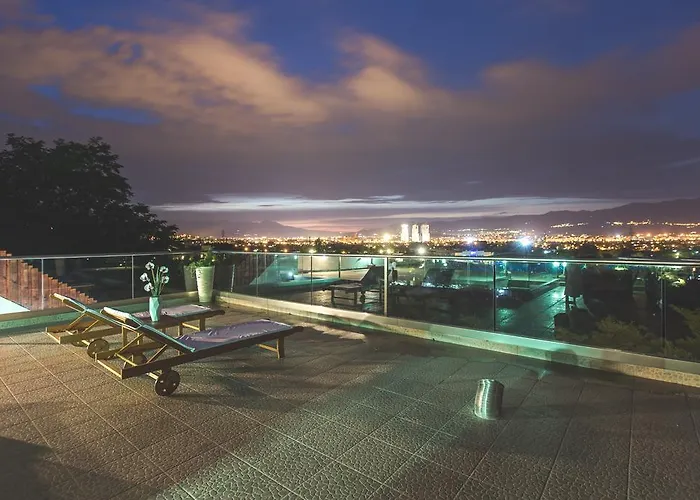 Lumiere Скопье